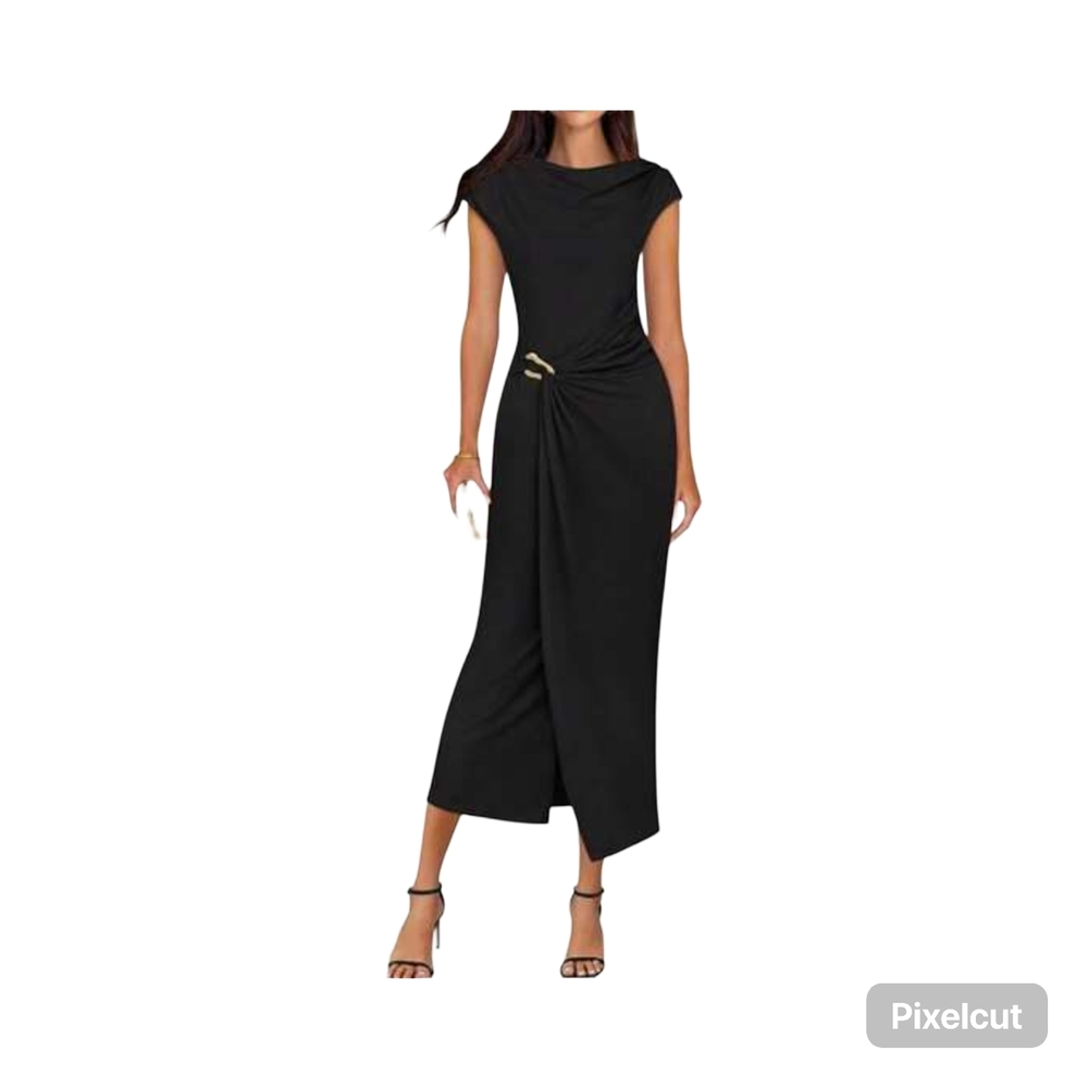 NWOT Size Small Zesica Mock Neck Black Midi Dress